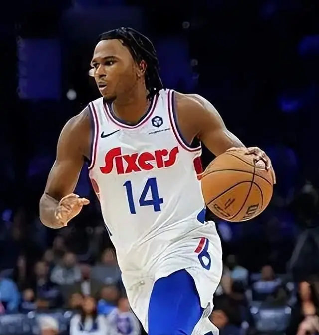 还有过, 火箭五签五, 后者在季前 还有过, 火箭五签五, 后者在季前